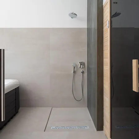 Luxury Aria Dalmatica Heated Pool Sauna & Jacuzzi Villa Sikovo