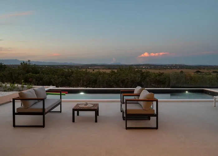 Luxury Aria Dalmatica Heated Pool Sauna & Jacuzzi Villa