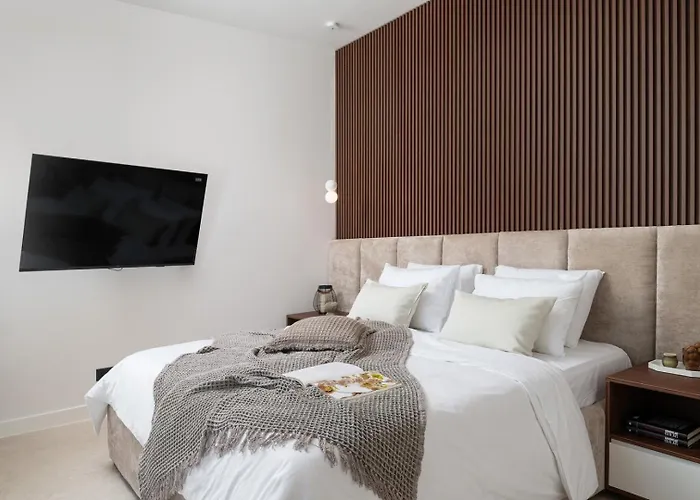 Luxury Aria Dalmatica Heated Pool Sauna & Jacuzzi * Sikovo