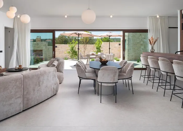 Luxury Aria Dalmatica Heated Pool Sauna & Jacuzzi Villa *