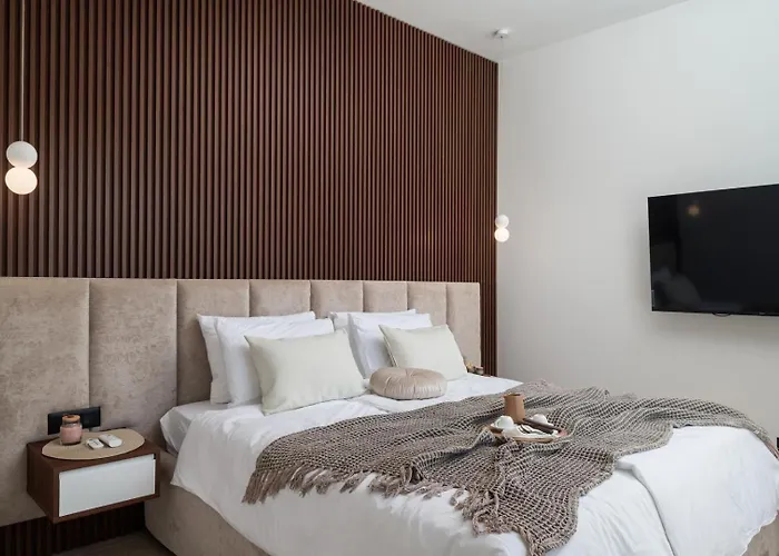 Luxury Aria Dalmatica Heated Pool Sauna & Jacuzzi * Sikovo