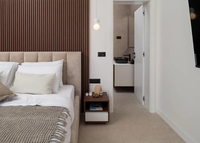 Luxury Aria Dalmatica Heated Pool Sauna & Jacuzzi Sikovo